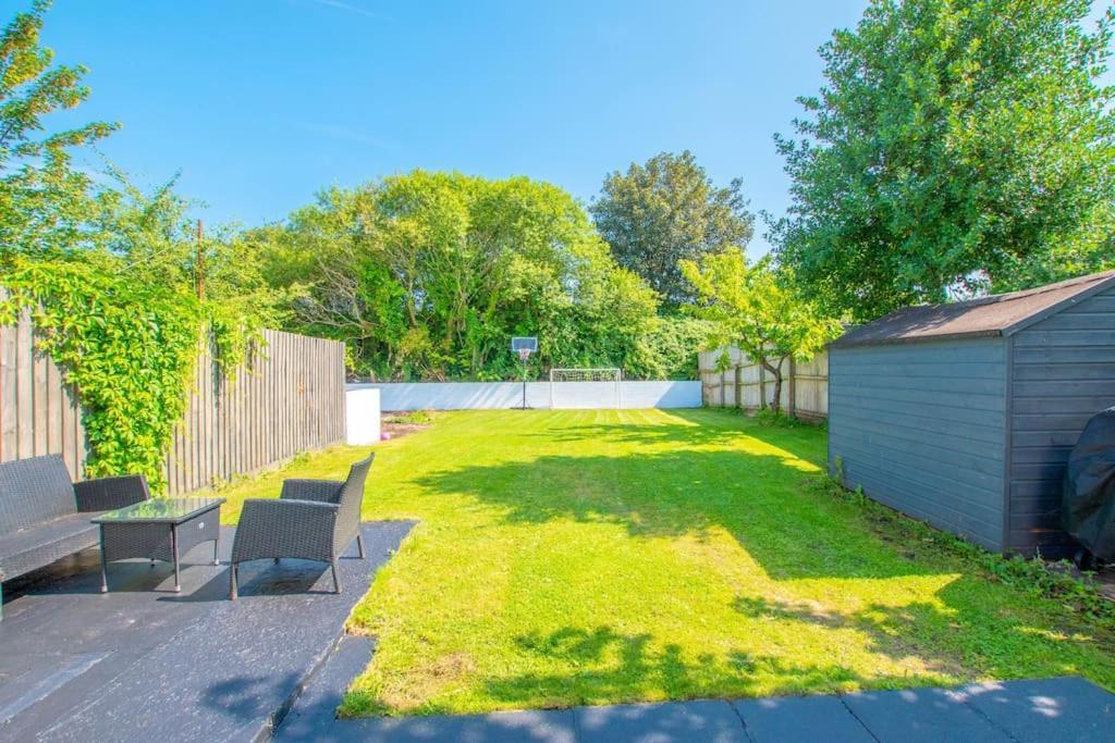 Vakantiehuis Sophisticated With Beautiful & Large Garden *